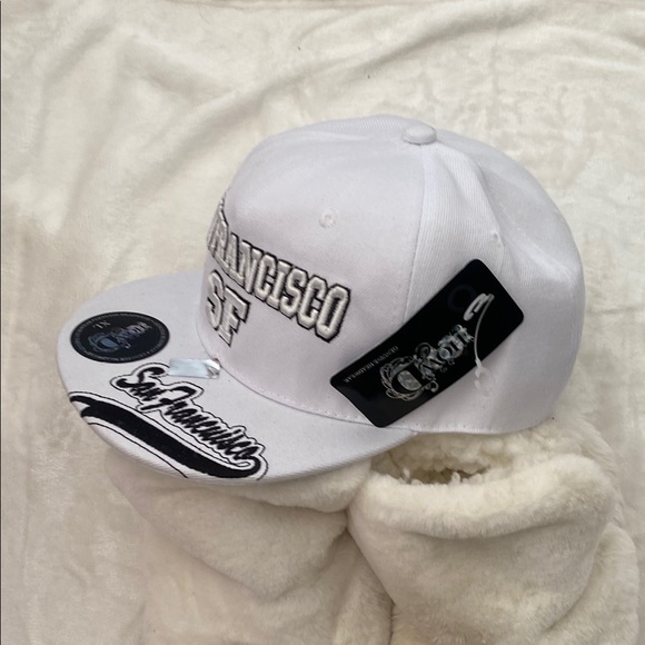 HOW D White San Francisco Cap. Size XL - Picture 2 of 5